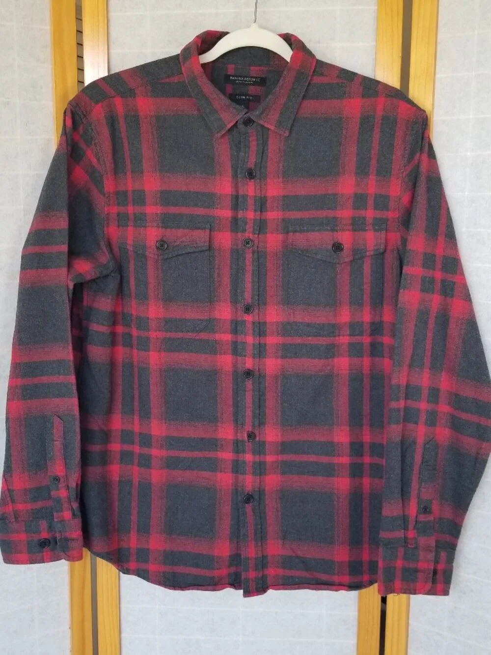 Banana Republic Luxe Flannel Shirt Red Charcoal Gray Plaid Men's XL